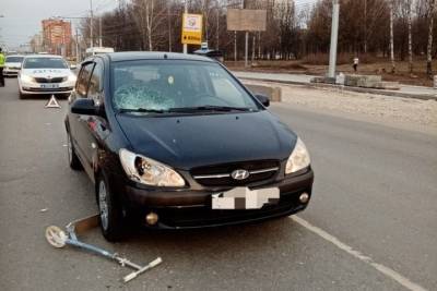 На Касимовском шоссе в Рязани автомобиль сбил 10-летнюю девочку на самокате