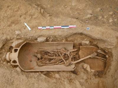 На Корсике обнаружены нестандартные древние погребения