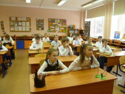 Родители учеников «элитной» школы Приморского района выступили против отмены отбора