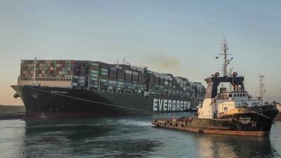 Египет конфисковал контейнеровоз Ever Given, застрявший в Суэцком канале