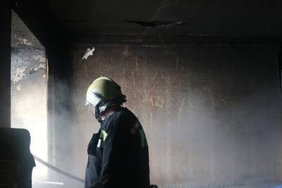В Рязани на пожаре на улице Октябрьской мужчина отравился угарным газом