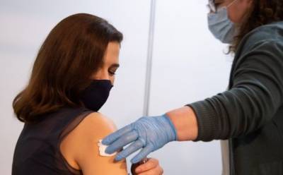 Правительство Кипра привилось вакциной AstraZeneca