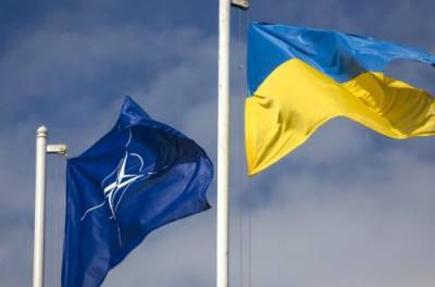 Нардеп розповів, чи буде база НАТО в Україні