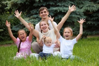 В ОП РФ одобрили идею "гарантированного сертификата" для многодетных семей