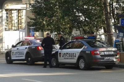 В филиале Банка Грузии в Тбилиси неизвестные захватили заложников