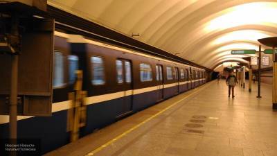 Фоторепортаж из подземелья: самые красивые станции метро Петербурга в объективе камеры