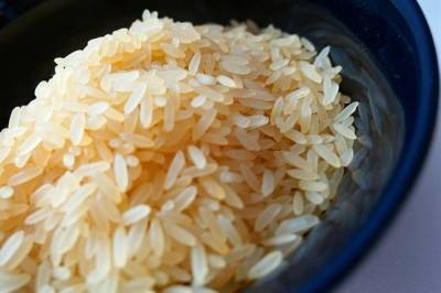 В Омске подешевели рис, молоко и макароны