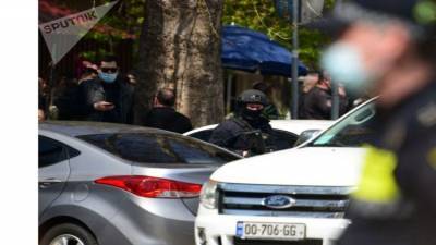 Вооруженный захват банка в Тбилиси: что известно