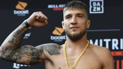 Украинский боец Амосов проведёт бой за титул чемпиона Bellator