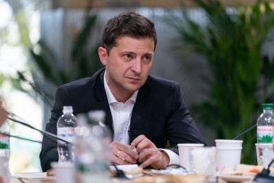 Зеленский выразил готовность вернуться к дипломатическому диалогу по Донбассу
