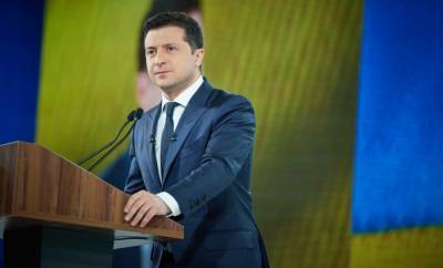 Не в “супермаркете” президентов: Зеленский не знает, кто лучше для Украины – Трамп или Байден