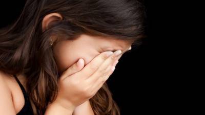 Как понять, что ребенок пережил сексуальное насилие — объясняет психолог