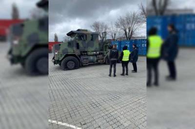В Украину пытались ввезти тягач для американского танка Abrams