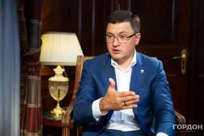 Мэр Мариуполя Бойченко: Предупреждений об ограничении прохода судов через Керченский пролив порт не получал