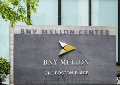 Чистая прибыль BNY Mellon в I квартале снизилась на 9% - до $858 млн