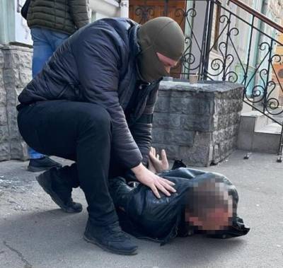 В Киеве за взятку задержали начальника отдела криминальной полиции