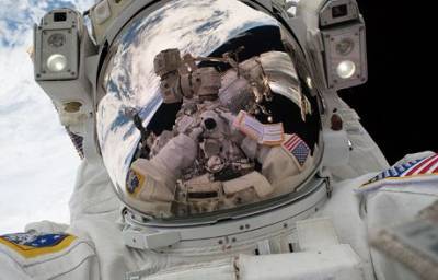 NASA отправит на МКС экипаж на многоразовом корабле