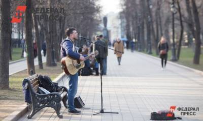 Уличных музыкантов Петербурга обяжут регистрироваться