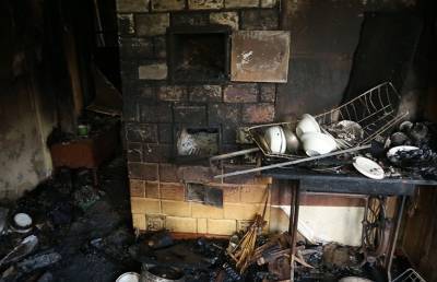 Сосед спас 80-летнюю пенсионерку из горящего дома в Воложинском районе