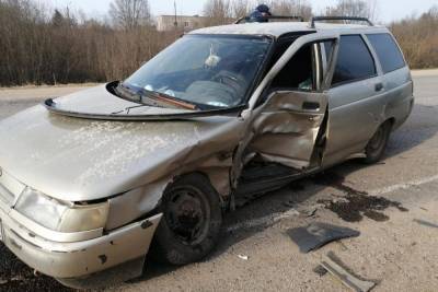 В Тверской области водитель стартовал с обочины и спровоцировал ДТП