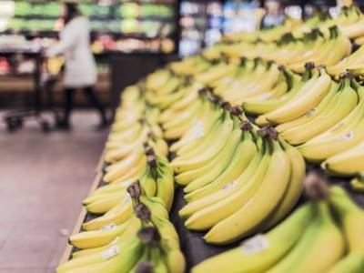 Глава торгпредства Эквадора опроверг слухи о скором исчезновении бананов с рынка