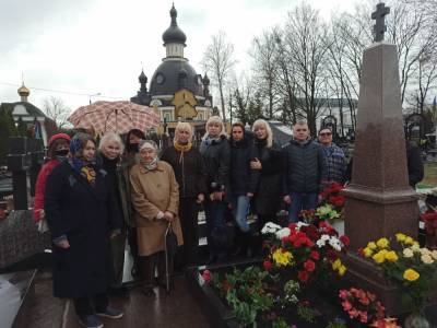 В Киеве почтили память убитого Олеся Бузины