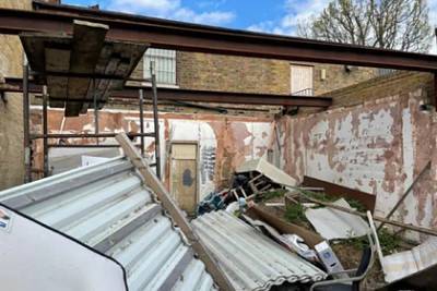 В Лондоне квартиру без крыши захотели продать за сотни тысяч фунтов