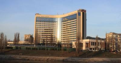 Владельцу &quot;Премьер Палаца&quot; разрешили купить еще две киевских гостиницы