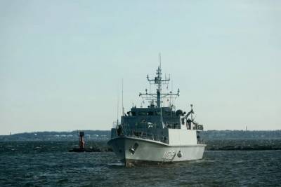 В Эстонию прибыла эскадра НАТО для проведения противоминной операции