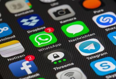 Специалисты предупредили об угрозе слежки через WhatsApp на Android