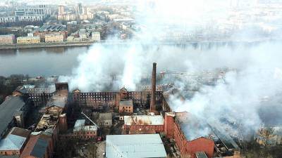 Пожар на «Невской мануфактуре» полностью потушен