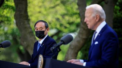 Лидеры США и Японии высказались за мир в Тайваньском проливе