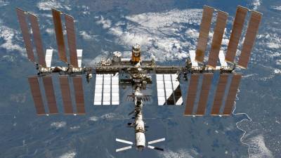 "Союз МС-17" с российскими космонавтами отстыковался от МКС