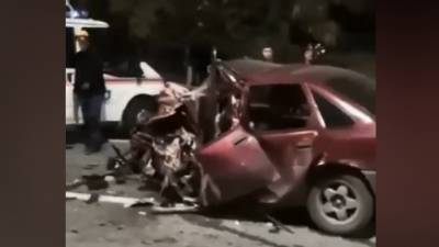 В Адлере водитель погиб после лобового столкновения