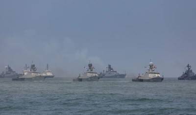 Каспийская флотилия перебросила на учение в Черное море отряд кораблей