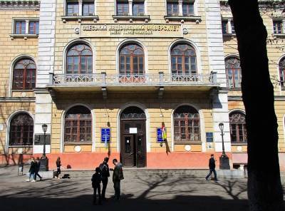 Факультеты двух вузов Одессы попали в сотню лучших в Украине
