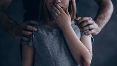 Израильтянин изнасиловал 7-летнюю соседскую девочку и пойдет под суд