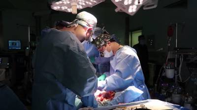 Местное время. Московские хирурги спасли мужчину со смертельным диагнозом