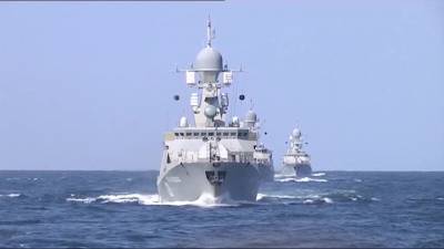Корабли Каспийской флотилии перешли в Черное море