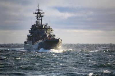 Два больших десантных корабля Северного флота РФ вошли в Чёрное море и направляются в Севастополь