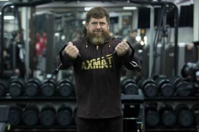 Кадыров показал тренировку с бойцом UFC Чимаевым: Чеченский Волк