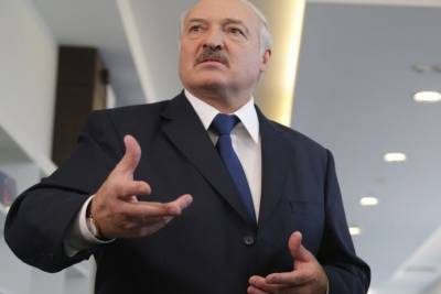 Лукашенко назвал секрет борьбы с ковидом: Больше работать, нормально питаться