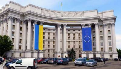 Украина готовит симметричный ответ России на задержание консула