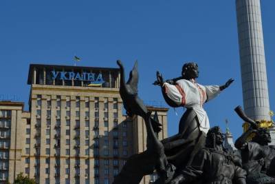 Киев выслал российского дипломата из-за задержания консула в Петербурге