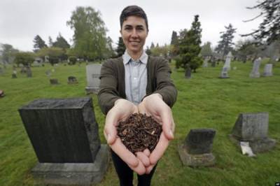 В США предлагают тела умерших людей перерабатывать в компост