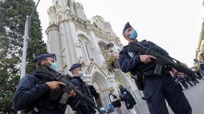 В Тулузе неизвестные осквернили главный городской католический собор