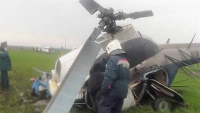 Разбившийся Ми-2 зацепил деревья