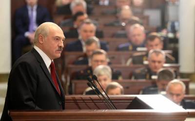 Рейтинг Лукашенко в Минске обвалился до катастрофических 15%