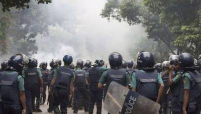 В Бангладеш полицейские расстреляли демонстрантов