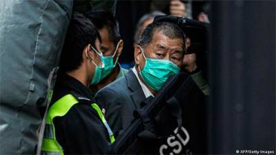 Суд в Гонконге огласил меры наказания ведущим демократическим активистам